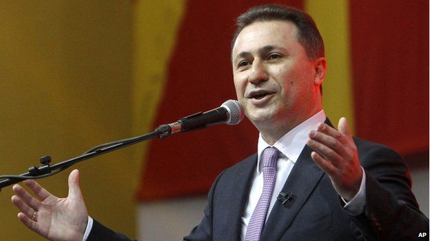 Σκόπια: Αναγκασμένος να δίνει το παρών κάθε Παρασκευή σε δικαστήριο ο Ν. Γκρούεφσκι (εικόνα)